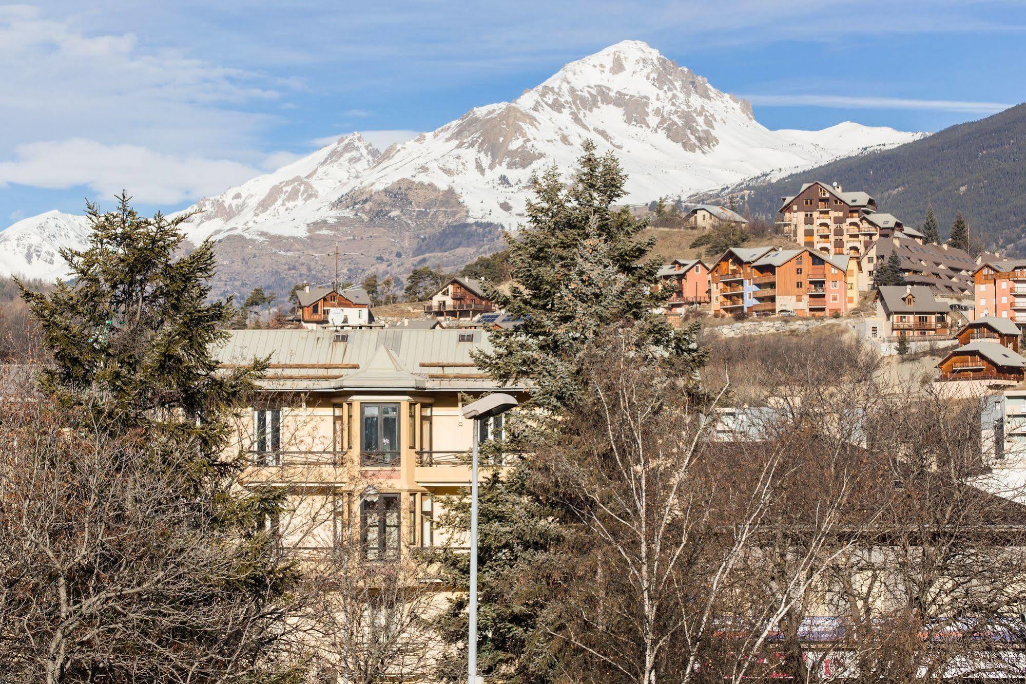 Hotel Vauban Briancon Serre Chevalier Exterior photo